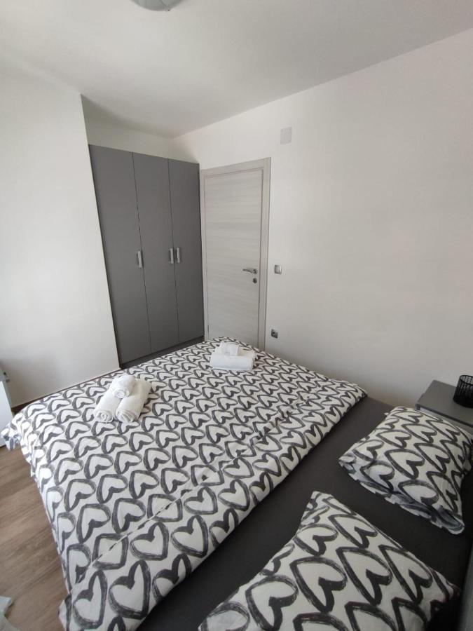 Apartman Ivana Biograd Na Moru Exterior foto
