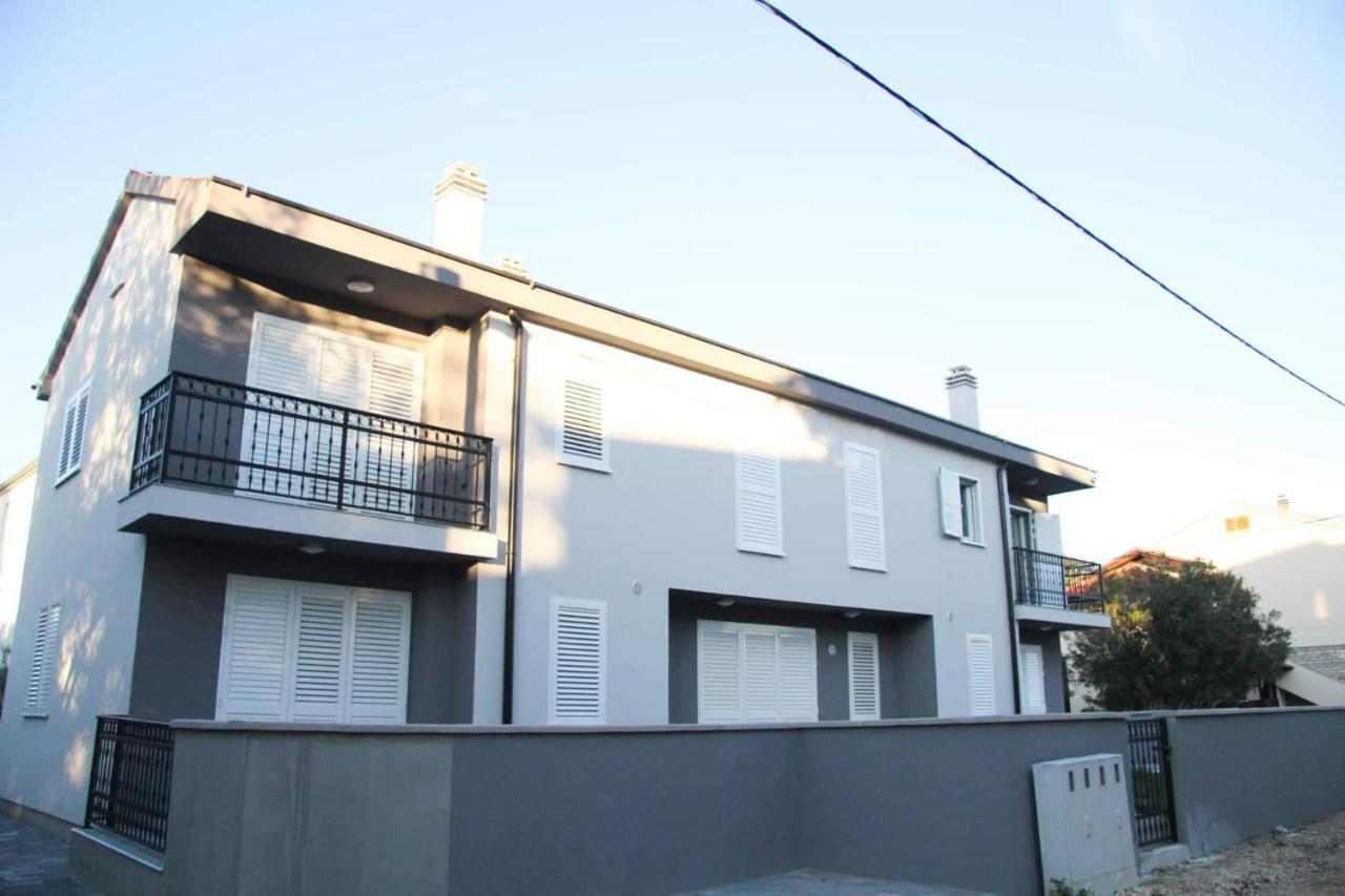 Apartman Ivana Biograd Na Moru Exterior foto
